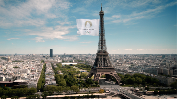 Drapeau-Paris-2024-tour-Eiffel