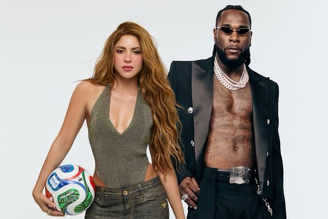 Shakira et Burna Boy a l’ouverture du Mondial 2026 : pourquoi la FIFA transforme deja le tournoi en show planetaire