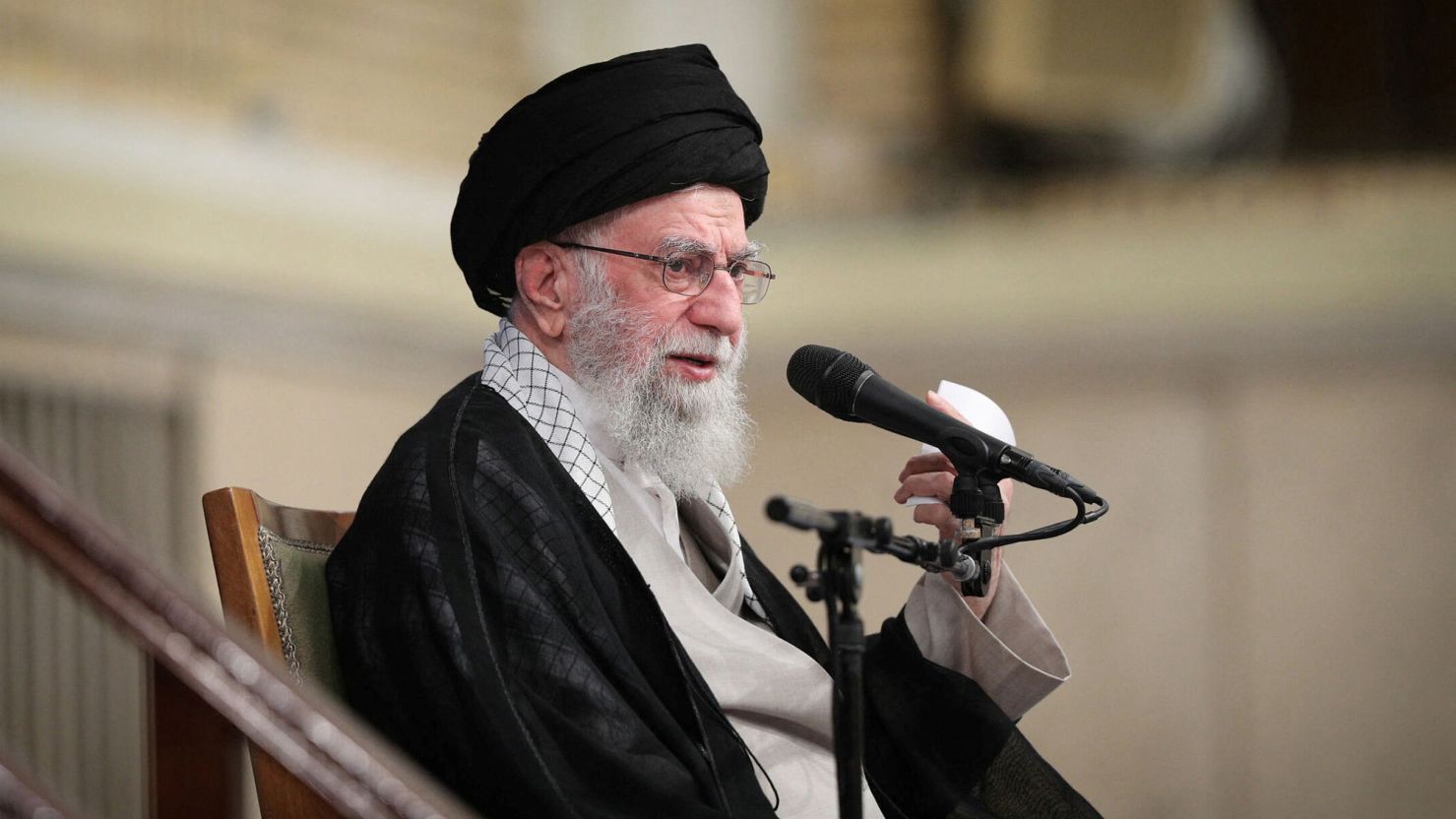 Le monde regarde Teheran : les funerailles de Khamenei deviennent un test geant pour l&rsquo;Iran