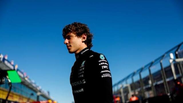 Silverstone bascule : Kimi Antonelli prive Hamilton du moment parfait et confirme la nouvelle ere mondiale de la F1