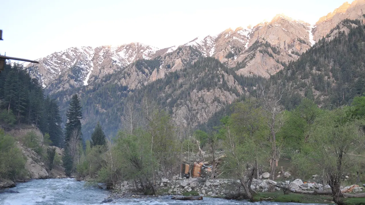 afghanistan-inondations-nuristan-100-disparus-21-juillet-2026