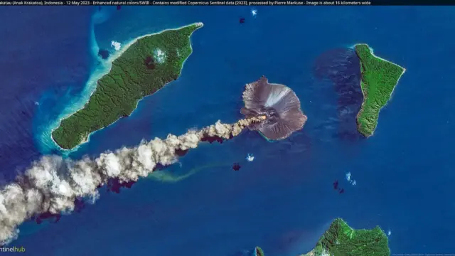 Anak Krakatau paralyse Jakarta : le nuage de cendres qui secoue le ciel asiatique