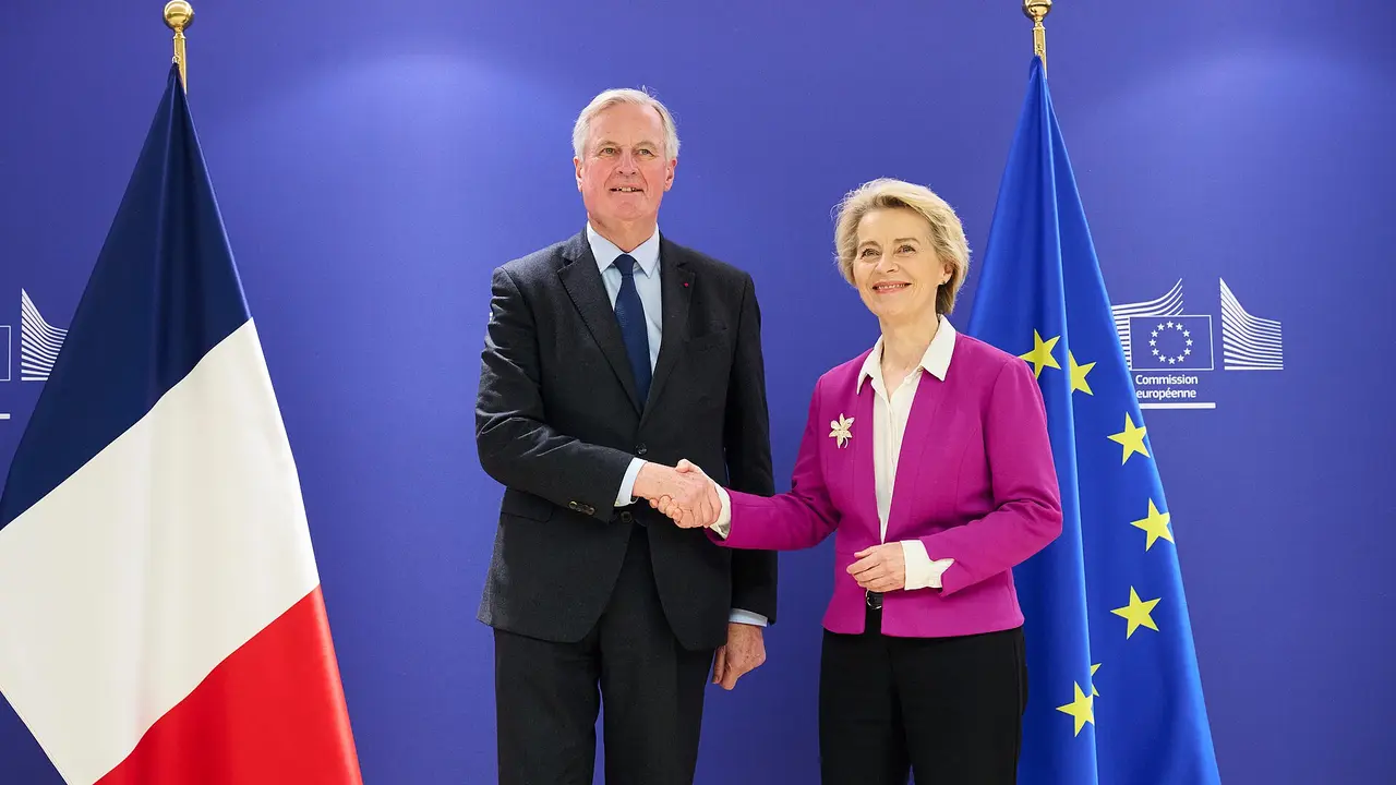 Dix ans après le Brexit, la phrase de Michel Barnier qui secoue Londres : pourquoi le retour dans l’UE n’est plus un tabou