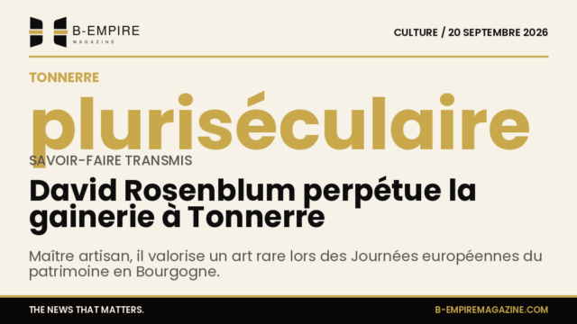 David Rosenblum travaillant la gainerie, enveloppant un meuble de cuir dans son atelier à Tonnerre