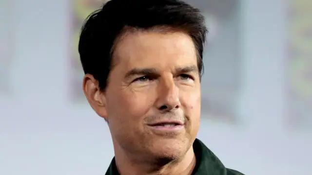 Le retour qui fait rugir Hollywood : Tom Cruise relance Days of Thunder avec Anne Hathaway