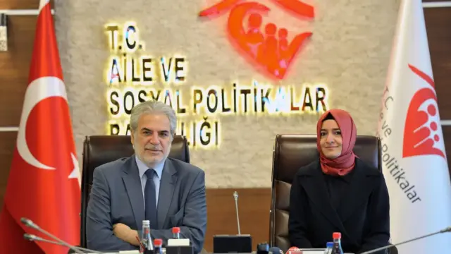 fatma-betul-sayan-kaya-demission-scandale-financier-turquie