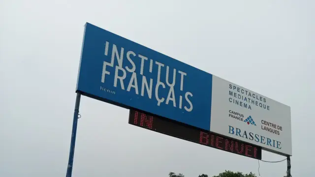 France : un institut propose une nouvelle taxe routière annuelle pour compenser la baisse des recettes