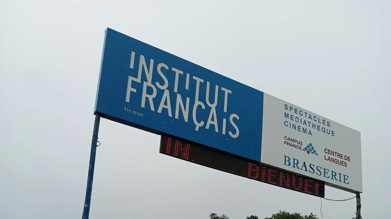 France : un institut propose une nouvelle taxe routière annuelle pour compenser la baisse des recettes