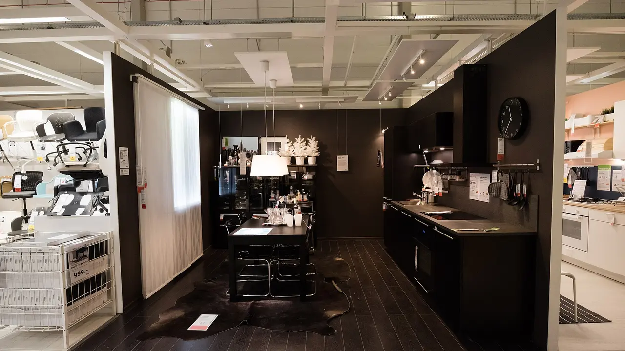Ikea Cuts Prices: Popular Design Becomes a Weapon of Conquest Again
