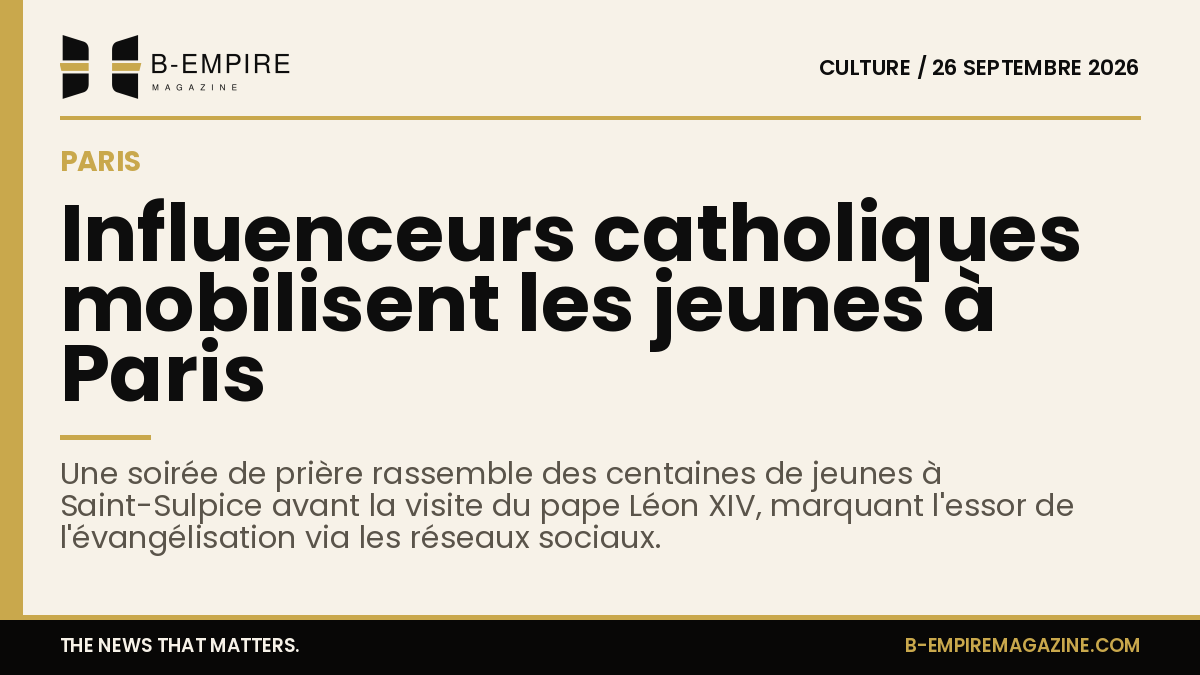 Jeunes rassemblés en prière à l'église Saint-Sulpice à Paris lors d'une soirée organisée par des influenceurs catholiques