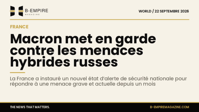 Un portrait d’Emmanuel Macron avec un fond neutre, évoquant la sécurité nationale