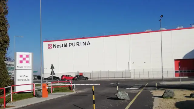 nestle-perrier-cession-eaux-5-milliards-europe-22-juillet-2026