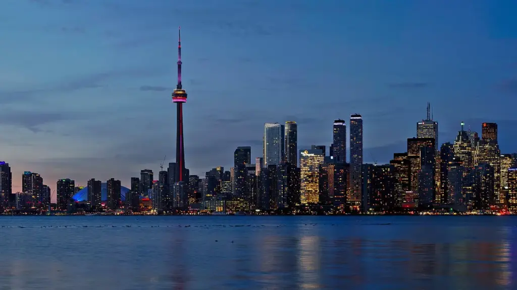 toronto-fumee-canadienne-alerte-amerique-nord-16-juillet-2026