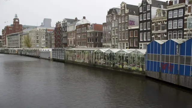 Amsterdam devient la capitale mondiale des libertés pour une clôture historique