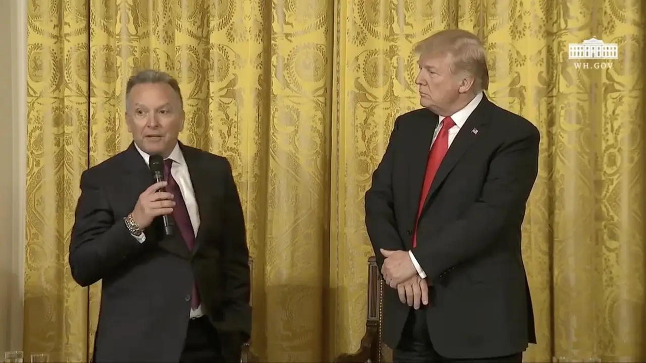Steve Witkoff annonce des échanges constructifs à Miami sur la paix en Ukraine
