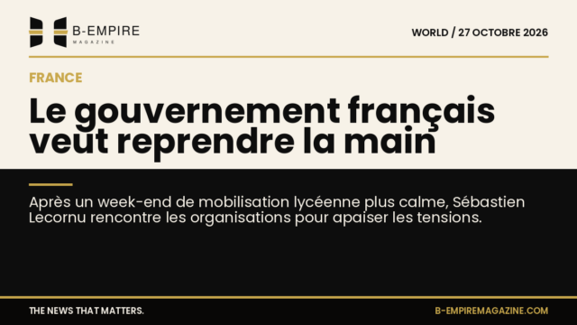Visuel divisé en deux zones, une moitié papier claire avec le titre et l'autre moitié noire avec le sous-titre en or et blanc, reflétant l'équilibre entre calme et tension en France.