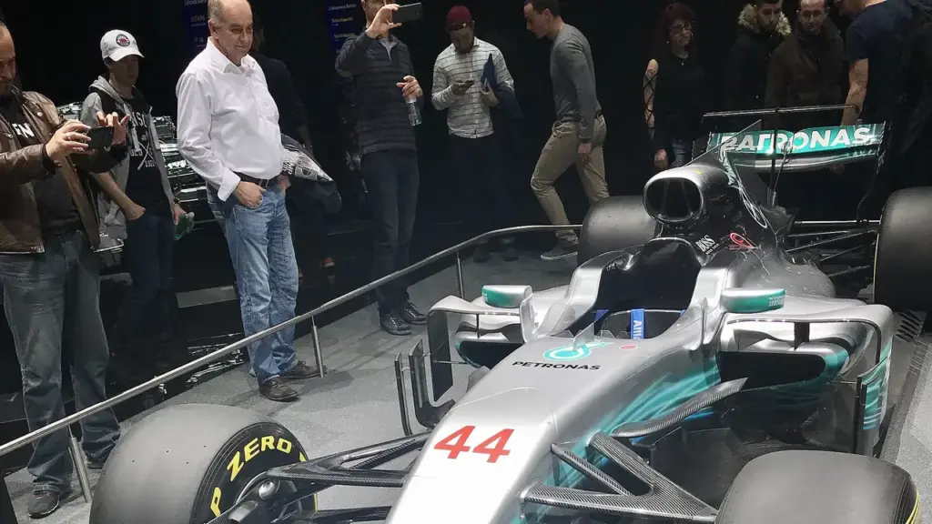 hamilton-penalise-strategie-virtual-safety-car-singapour-palmer
